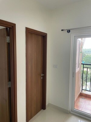 Room in 3 BHK Apartment at GM Global Techies Town, Electronic City Phase I – for Rent