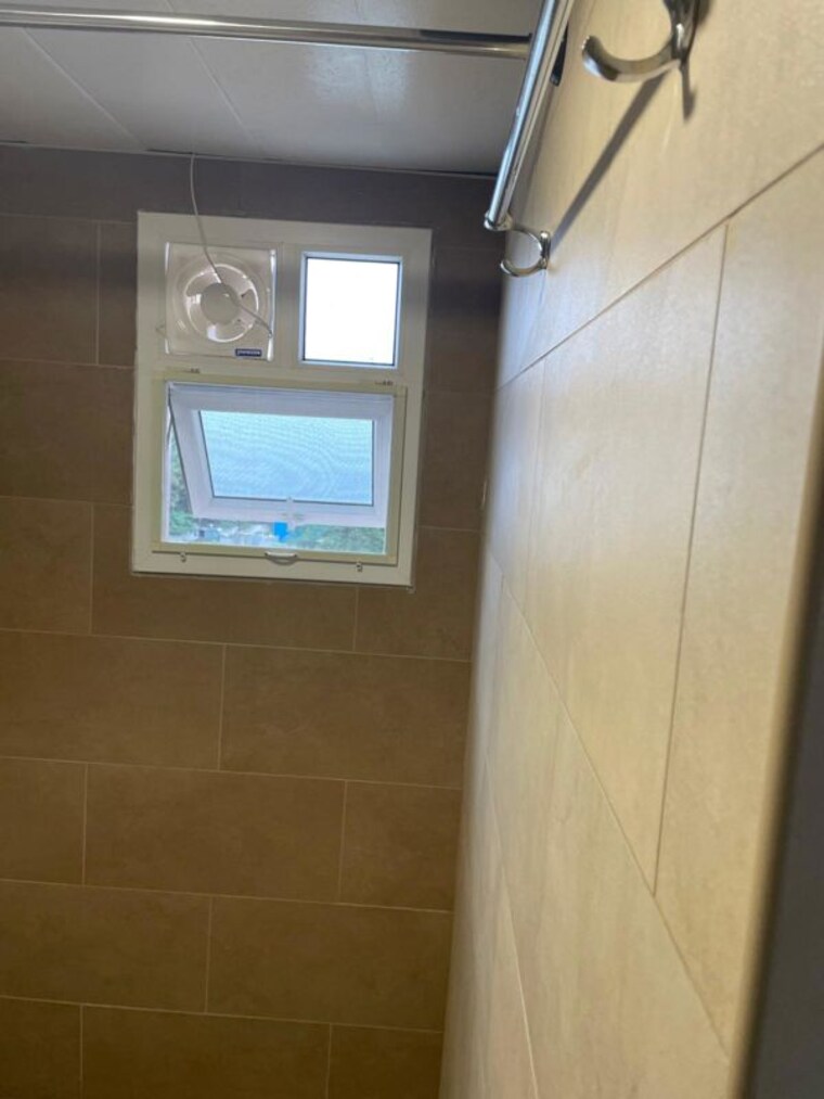 Bathroom, prestige-primrose-hills-phase-ii 1 Bedroom 600 Sq.Ft. Apartment In Banashankari 6th Stage Bangalore 10488470