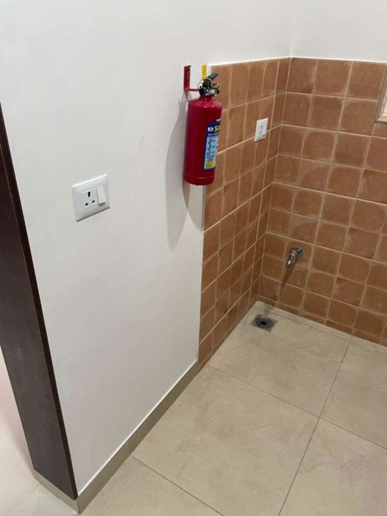 Bathroom, prestige-primrose-hills-phase-ii 1 Bedroom 600 Sq.Ft. Apartment In Banashankari 6th Stage Bangalore 10488470
