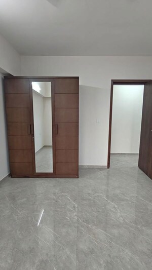 Room in 2.5 BHK Apartment at LnT Elixir Reserve, Powai – for Rent