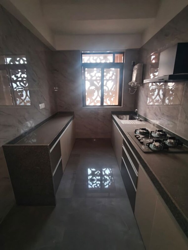 Kitchen, tharwani-majestic-towers 2 Bedroom 725 Sq.Ft. Apartment In Kalyan West Thane 10488513