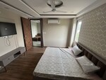 1 BHK + Extra Room 875 Sq.Ft. Builder Floor in Sushant Lok I