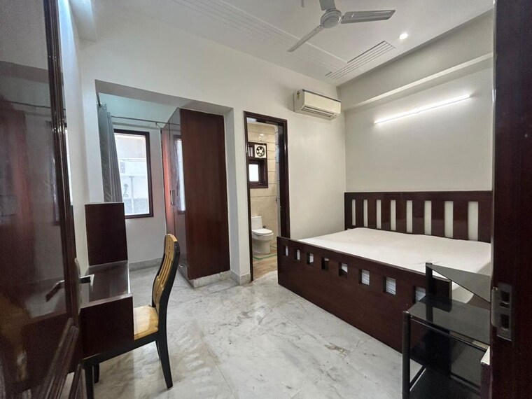 Living Room, sushant lok i 4 Bedroom 2748 Sq.Ft. Builder Floor In Sushant Lok I Gurgaon 10488539
