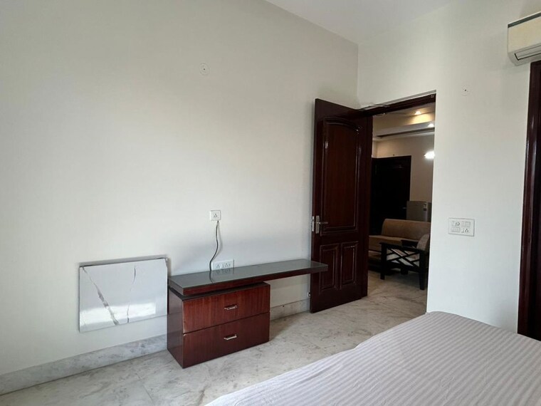 Room, sushant lok i 4 Bedroom 2748 Sq.Ft. Builder Floor In Sushant Lok I Gurgaon 10488539