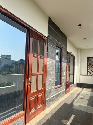Building Lobby in 4 BHK Builder Floor at Sushant Lok I – for Rent