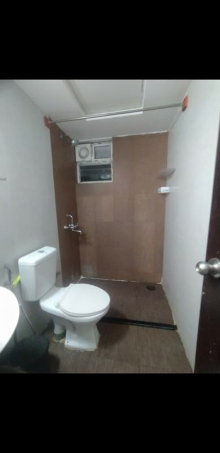 Bathroom, vahe-landmark 2 Bedroom 1200 Sq.Ft. Apartment In Gunjur Palya Bangalore 10488535