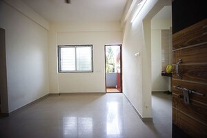 Building Lobby in 6 BHK Apartment at Kamgar Putala Vasahat – for Sale