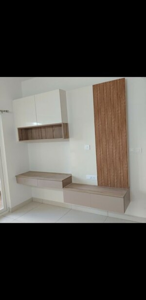 Room in 4 BHK Apartment at Avalon Park At The Prestige City, Sarjapur Road – for Rent