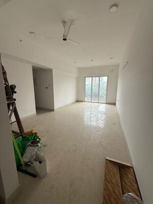 Room in 3 BHK Apartment at Runwal Forests, Kanjurmarg West – for Rent