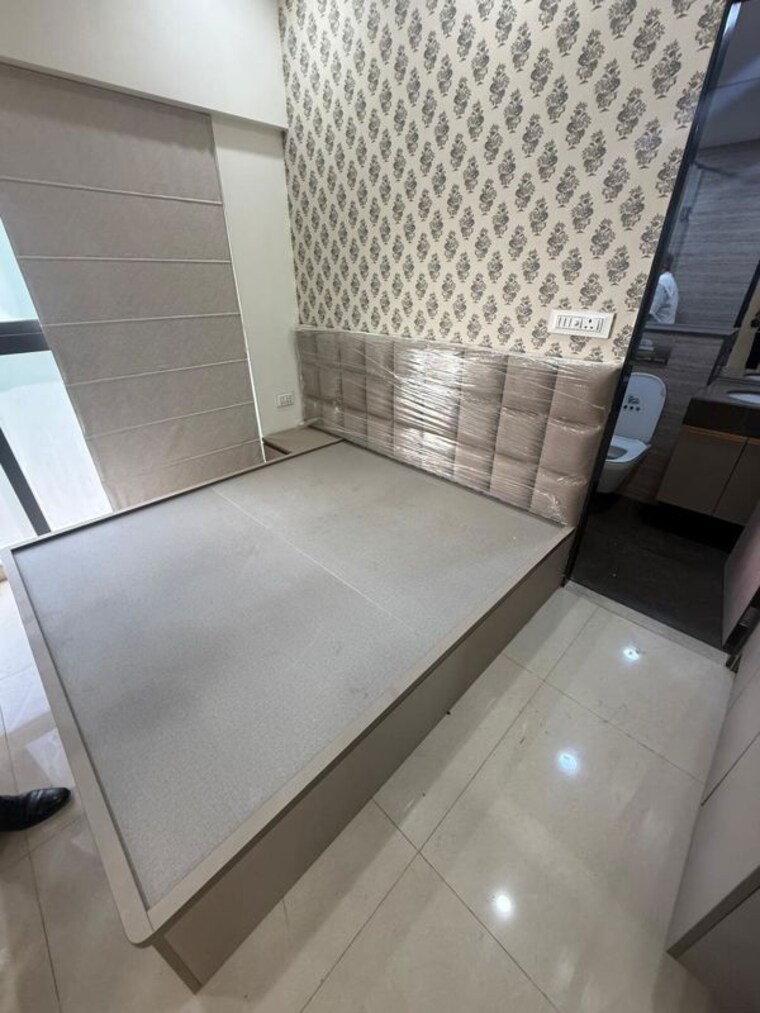 Bathroom, lodha-vista 2 Bedroom 780 Sq.Ft. Apartment In Lower Parel Mumbai 10488635
