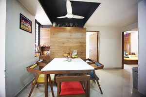 Team Area in 3 BHK Apartment at Naranpura – for Sale