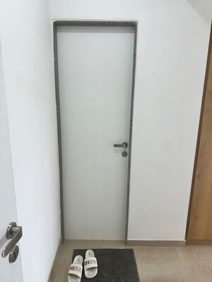 Building Lobby in 2 BHK Apartment at Kanakia Silicon Valley, Powai – for Rent
