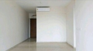 Room in 3 BHK Apartment at LnT Crescent Bay T5, Parel – for Rent