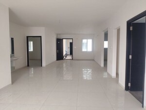 Room in  Apartment at Rajapushpa Eterna, Nanakramguda – for Sale