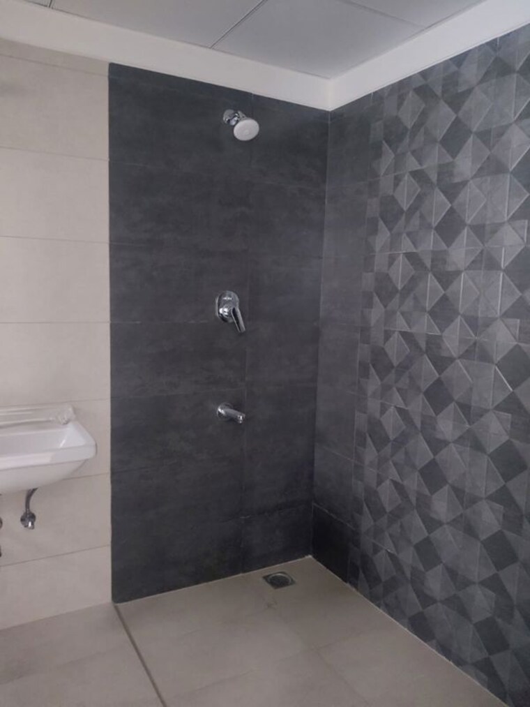 Bathroom, rajapushpa-eterna  2290 Sq.Ft. Apartment In Nanakramguda Hyderabad 10488653