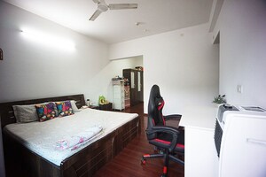 Bedroom in 3 BHK Apartment at Hadapsar – for Sale