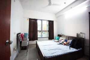 Bedroom in 3 BHK Apartment at Hadapsar – for Sale