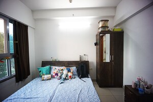 Bedroom in 3 BHK Apartment at Hadapsar – for Sale
