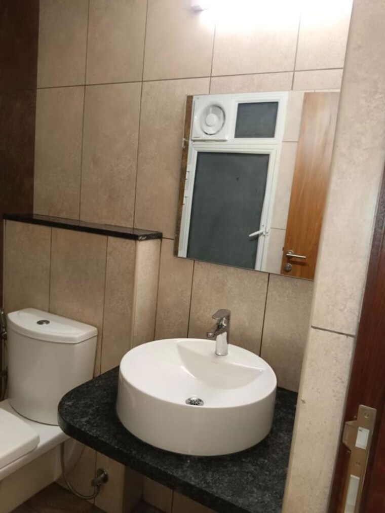 Bathroom, godrej-park-retreat 3 Bedroom 1500 Sq.Ft. Apartment In Sarjapur Road Bangalore 10488670