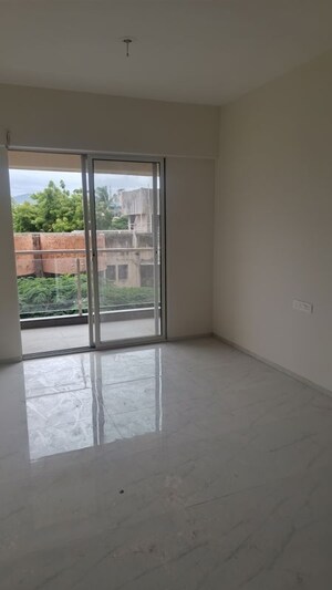 Room in 2 BHK Apartment at Bhargav Stella, Dhankawadi – for Rent