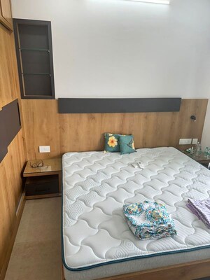 Bedroom in 2 BHK Apartment at Kanakia Silicon Valley, Powai – for Rent