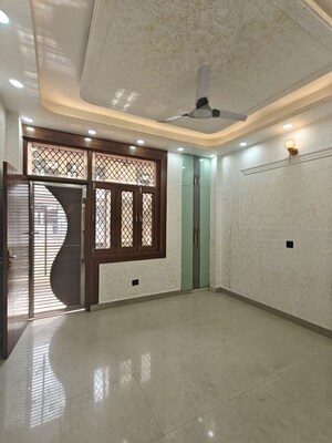 4 BHK Builder Floor For Sale in Indrapuram