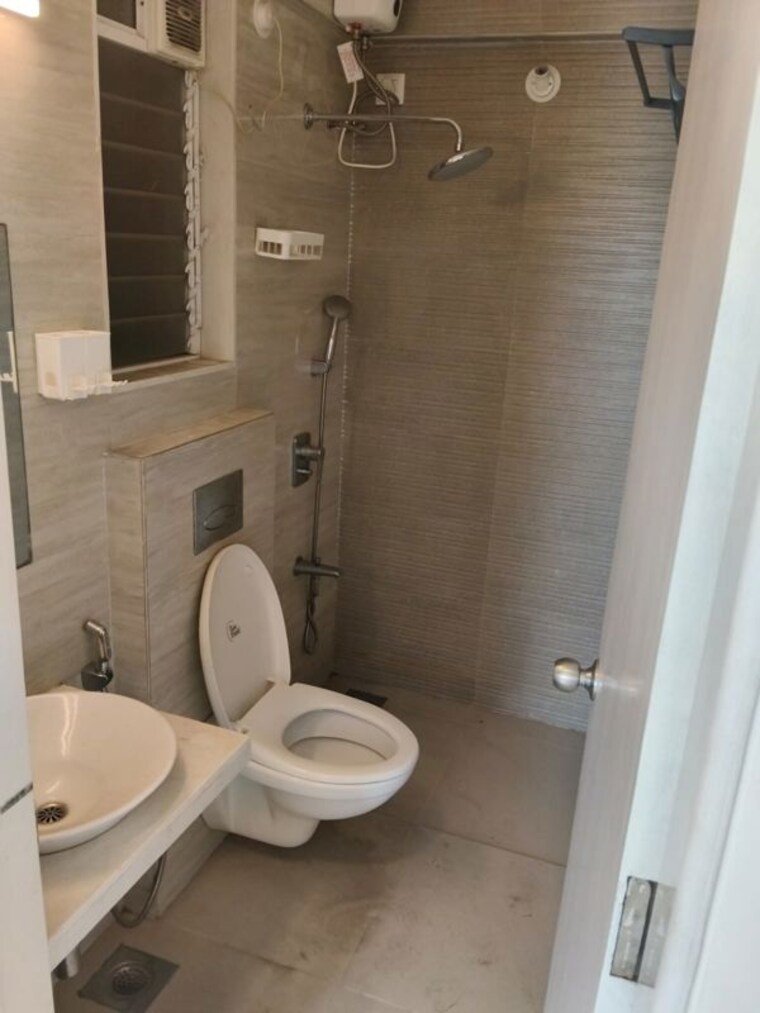 Bathroom, vihang-vermont 2 Bedroom 700 Sq.Ft. Apartment In Ghodbunder Road Thane 10488750