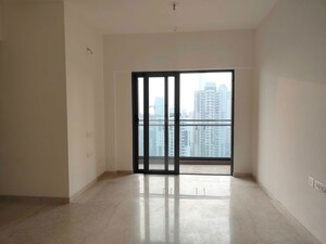Room in 2 BHK Apartment at Lodha Vista, Lower Parel – for Rent