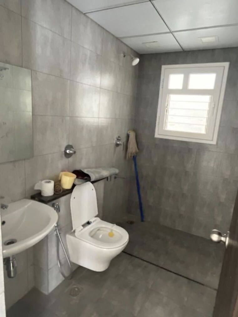 Bathroom, puravankara-purva-zenium 3 Bedroom 1300 Sq.Ft. Apartment In Hosahalli Bangalore 10488786