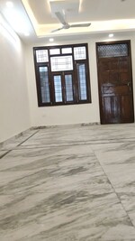 3 BHK + Extra Room 233 Sq.Yd. Builder Floor in Spring Field Colony