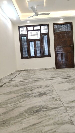 3 BHK Builder Floor For Sale in Spring Field Colony