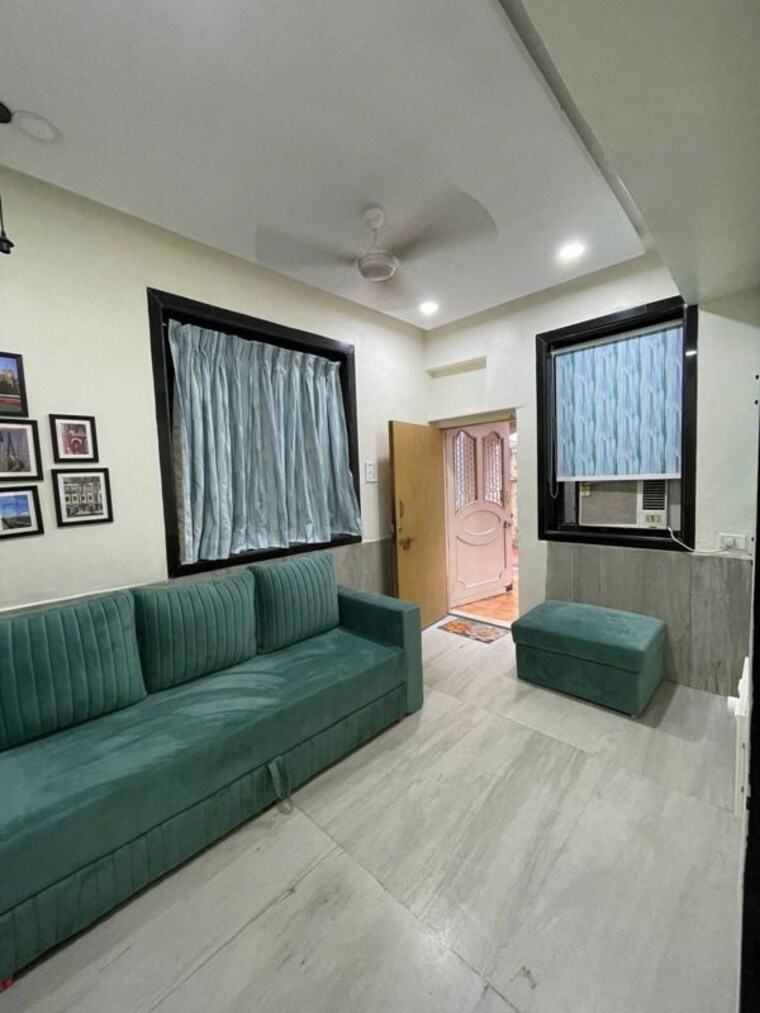 Living Room, best-complex-andheri-west 2 Bedroom 800 Sq.Ft. Apartment In Andheri West Mumbai 10488802