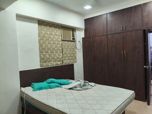 Bedroom in 2 BHK Apartment at Maya Mahal, Khar West – for Rent