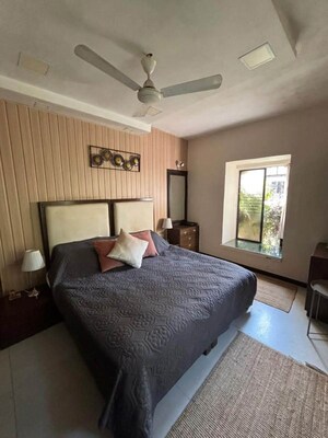 Bedroom in 2 BHK Apartment at Union Park Khar West, Khar West – for Rent