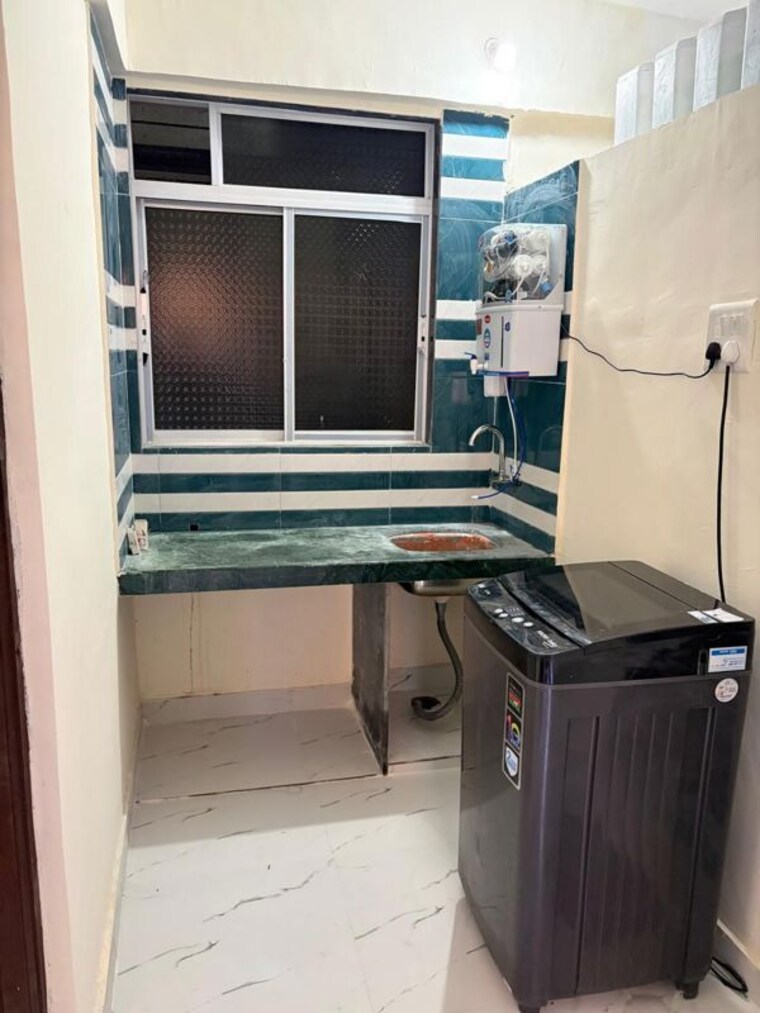 Balcony, city-square 1.5 Bedroom 750 Sq.Ft. Apartment In Kopar Khairane Navi Mumbai 10488851