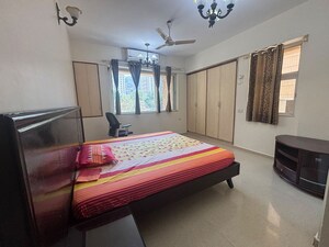 Bedroom in 3 BHK Apartment at Hiranandani Heritage Tower, Powai – for Rent