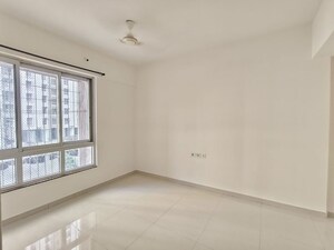 Room in 2 BHK Apartment at Puranik Rumah Bali, Ghodbunder Road – for Rent