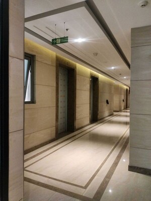 Building Lobby in 3 BHK Apartment at Piramal Mahalaxmi, Mahalaxmi – for Rent