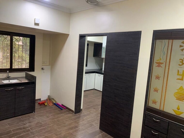 Room, navin nagar 3 Bedroom 1600 Sq.Ft. Apartment In Navin Nagar Mumbai 10488944