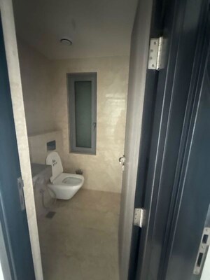 Bathroom in 4 BHK Apartment at Piramal Mahalaxmi, Mahalaxmi – for Rent