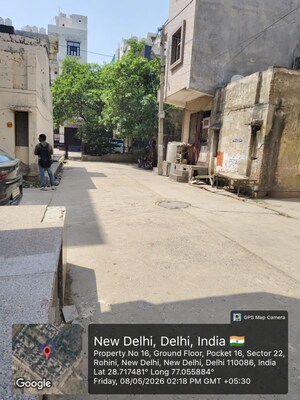 Parking in  Builder Floor at Rohini – for Sale