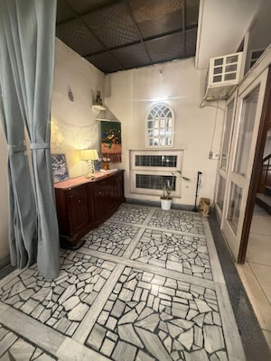 Bedroom in 3 BHK Builder Floor at Sector 41 – for Rent