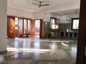 3 BHK Builder Floor For Rent in Aman Vihar