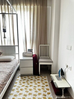 Bedroom in  Apartment at Hiranandani Regent Hill, Powai – for Rent