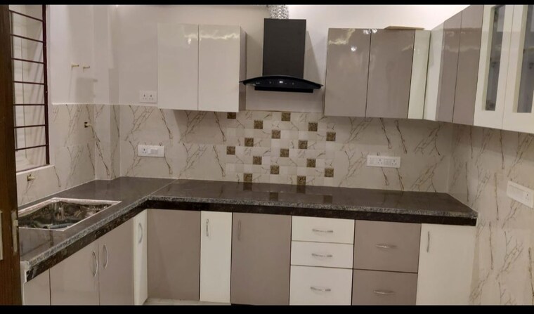 Kitchen, indira nagar 3 Bedroom 1750 Sq.Ft. Independent House In Indira Nagar Lucknow 10489040