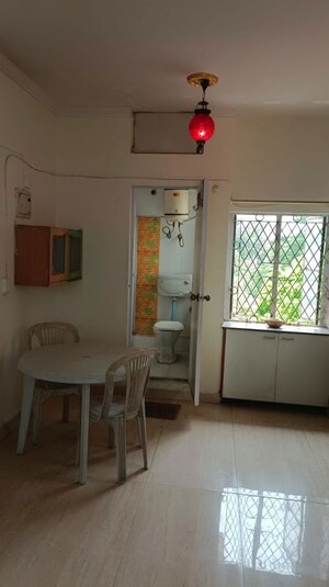 Living Room in 2.5 BHK Apartment at Kotla – for Rent