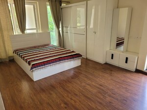 Master Bedroom in 4 BHK Apartment at Kamgar Putala Vasahat – for Rent