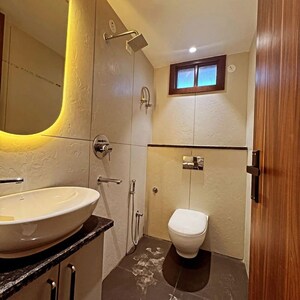 Bathroom in 3 BHK Builder Floor at Uttam Nagar – for Sale