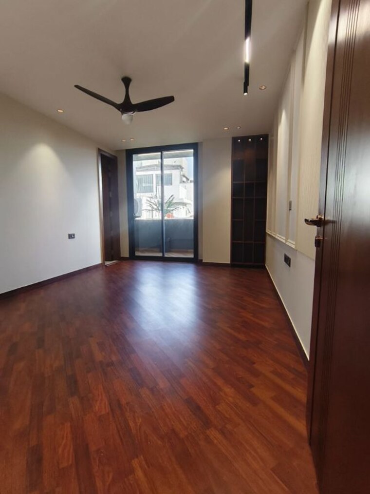Room, green park extension 4 Bedroom 311 Sq.Yd. Builder Floor In Green Park Extension Delhi 10489169