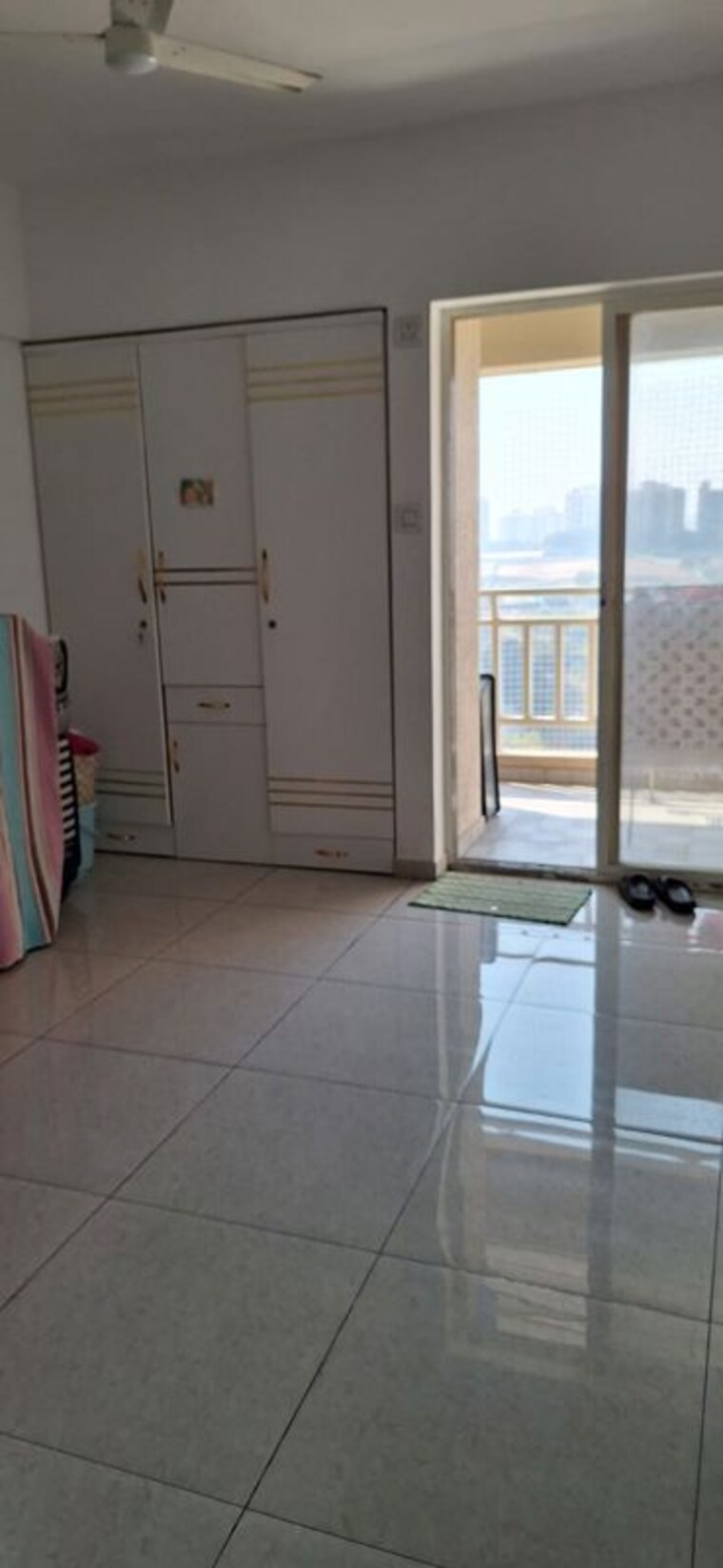 Bathroom, oxford-blues 1 Bedroom 650 Sq.Ft. Apartment In Wanowrie Pune 10489178